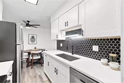 50 E Highline Cir #102, Centennial, CO 80122 - Photo 2