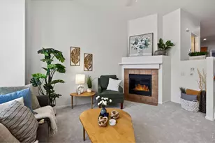 789 Bristle Pine Cir, Highlands Ranch, CO 80129 - Photo 2
