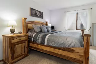 1155 S Saint Vrain Ave, Estes Park, CO 80517 - Photo 6