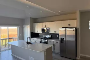 1116 Coyote Ln, Wiggins, CO 80654 - Photo 2