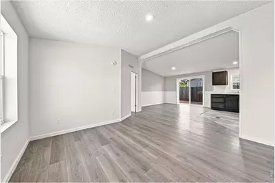 332 Circle Dr, Fort Morgan, CO 80701 - Photo 4
