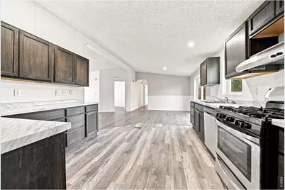 332 Circle Dr, Fort Morgan, CO 80701 - Photo 6