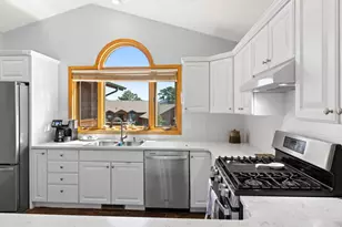 677 Cedar Ridge Cir, Estes Park, CO 80517 - Photo 12