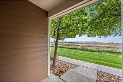 10449 Paris St #203, Commerce City, CO 80640 - Photo 4