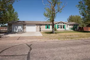 15611 Deerfield St, Sterling, CO 80751 - Photo 2