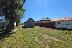 425 N 3rd Ave, Sterling, CO 80751 - Photo 14