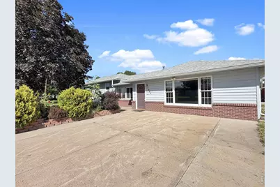 654 W Strohm St, Haxtun, CO 80731 - Photo 2
