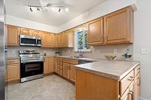 1315 Redwood Dr, Loveland, CO 80538 - Photo 8