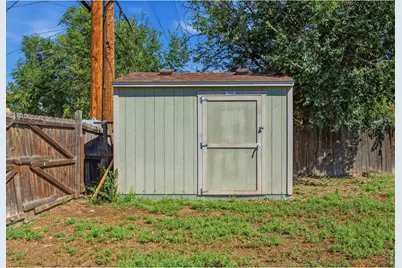 1309 Florence St, Aurora, CO 80010 - Photo 18