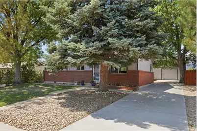 1611 Sunset Dr, Louisville, CO 80027 - Photo 2