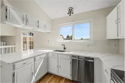 1178 N Deckers Pl, Castle Rock, CO 80104 - Photo 12