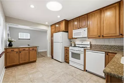 4676 E Utah Pl, Denver, CO 80222 - Photo 18