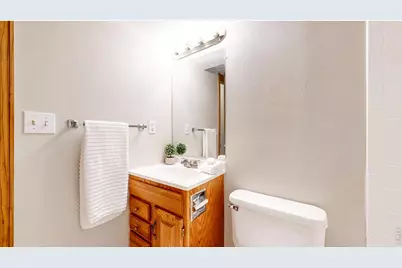 2301 42nd Ave Ct, Greeley, CO 80634 - Photo 32