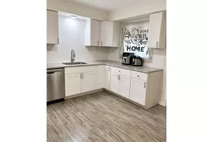 1050 Scranton St, Aurora, CO 80011 - Photo 2