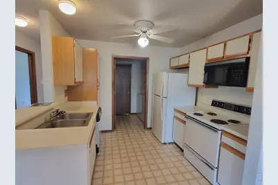 1045 Delta Dr #F, Lafayette, CO 80026 - Photo 4