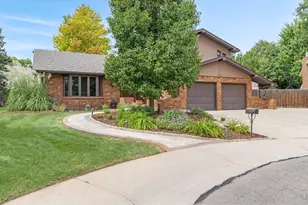 3927 W 21st St Rd, Greeley, CO 80634 - Photo 2