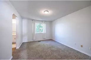 1909 Juniper St, Longmont, CO 80501 - Photo 14
