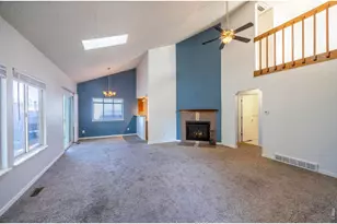 1909 Juniper St, Longmont, CO 80501 - Photo 4