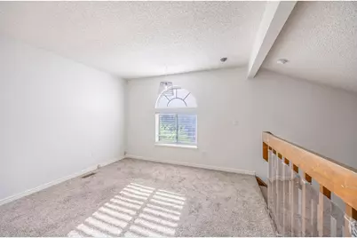 1909 Juniper St, Longmont, CO 80501 - Photo 12