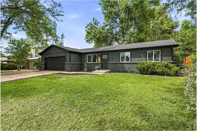 812 E Swallow Rd, Fort Collins, CO 80525 - Photo 2