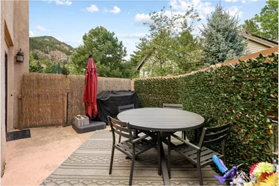 611 Cascade Ave, Boulder, CO 80302 - Photo 6