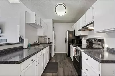 10233 W 80th Dr ##B, Arvada, CO 80005 - Photo 6