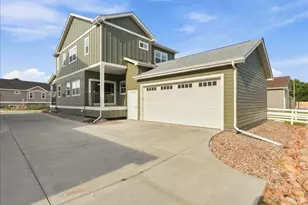 1547 Gard Dr, Loveland, CO 80537 - Photo 8