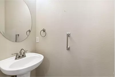 1114 Crescent Dr, Windsor, CO 80550 - Photo 10