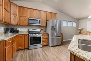 161 E Ilex Ct, Milliken, CO 80543 - Photo 2