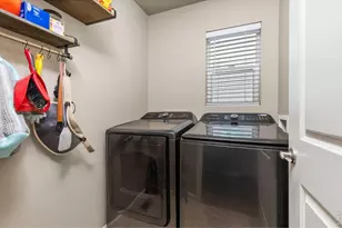 161 E Ilex Ct, Milliken, CO 80543 - Photo 16