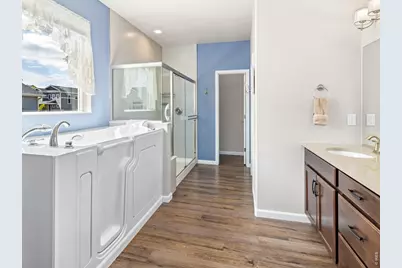257 Hillspire Dr, Windsor, CO 80550 - Photo 16