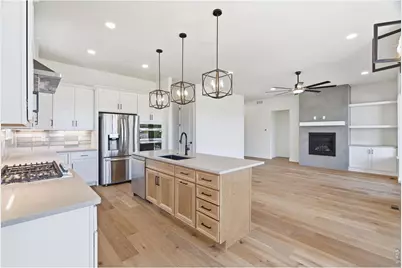 8463 Annapolis Dr, Windsor, CO 80528 - Photo 6