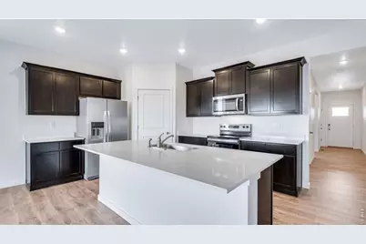 5625 Gelbray Pl, Windsor, CO 80528 - Photo 2