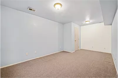 327 N 44th Ave Ct, Greeley, CO 80634 - Photo 24