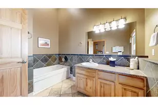 349 Overlook Ct, Estes Park, CO 80517 - Photo 8