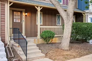 8132 S Fillmore Cir, Centennial, CO 80122 - Photo 2