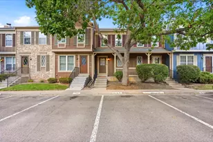 8132 S Fillmore Cir, Centennial, CO 80122 - Photo 4