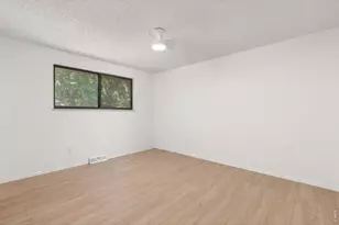 925 Bragg Pl, Longmont, CO 80501 - Photo 12