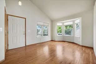 636 Mathews Cir, Erie, CO 80516 - Photo 4