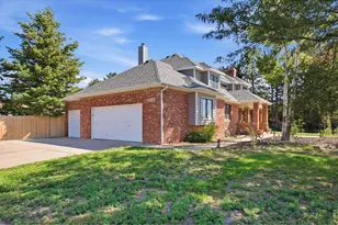 1185 Collins St, Eaton, CO 80615 - Photo 2