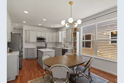 2215 Creekside Dr, Longmont, CO 80504 - Photo 14