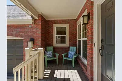 2215 Creekside Dr, Longmont, CO 80504 - Photo 2