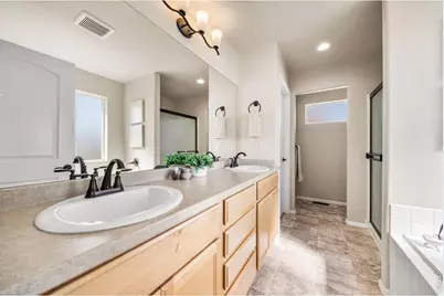 10436 17th St, Greeley, CO 80634 - Photo 24