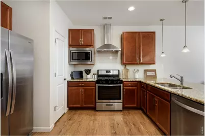 610 Stonebridge Dr, Longmont, CO 80503 - Photo 6