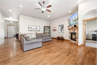 4369 Cicely Ct, Johnstown, CO 80534 - Photo 4