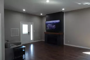 340 N Phelan Ave, Holyoke, CO 80734 - Photo 10