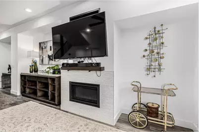6820 E Lowry Blvd, Denver, CO 80230 - Photo 8