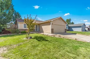 320 E Lilac St, Milliken, CO 80543 - Photo 6