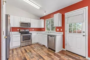 320 E Lilac St, Milliken, CO 80543 - Photo 14
