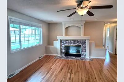 1430 Spencer St, Longmont, CO 80501 - Photo 6
